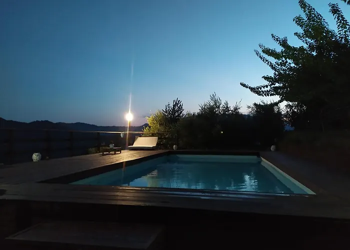 Terre Verae Aparthotel Neirone